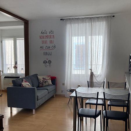 Casa Mirella Apartment Lovere Bagian luar foto