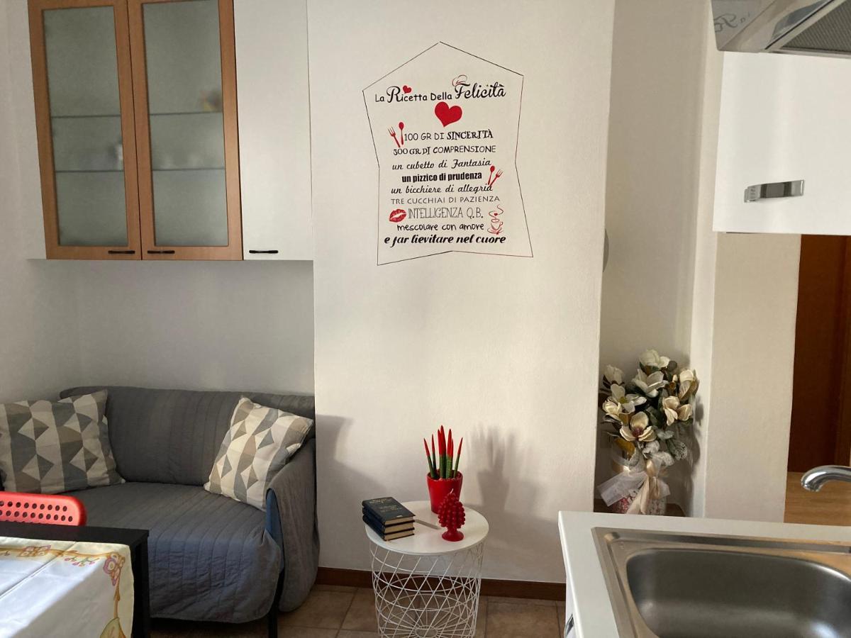 Casa Mirella Apartment Lovere Bagian luar foto